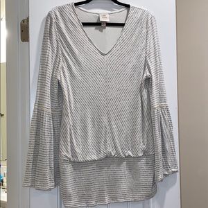 Bell sleeve top